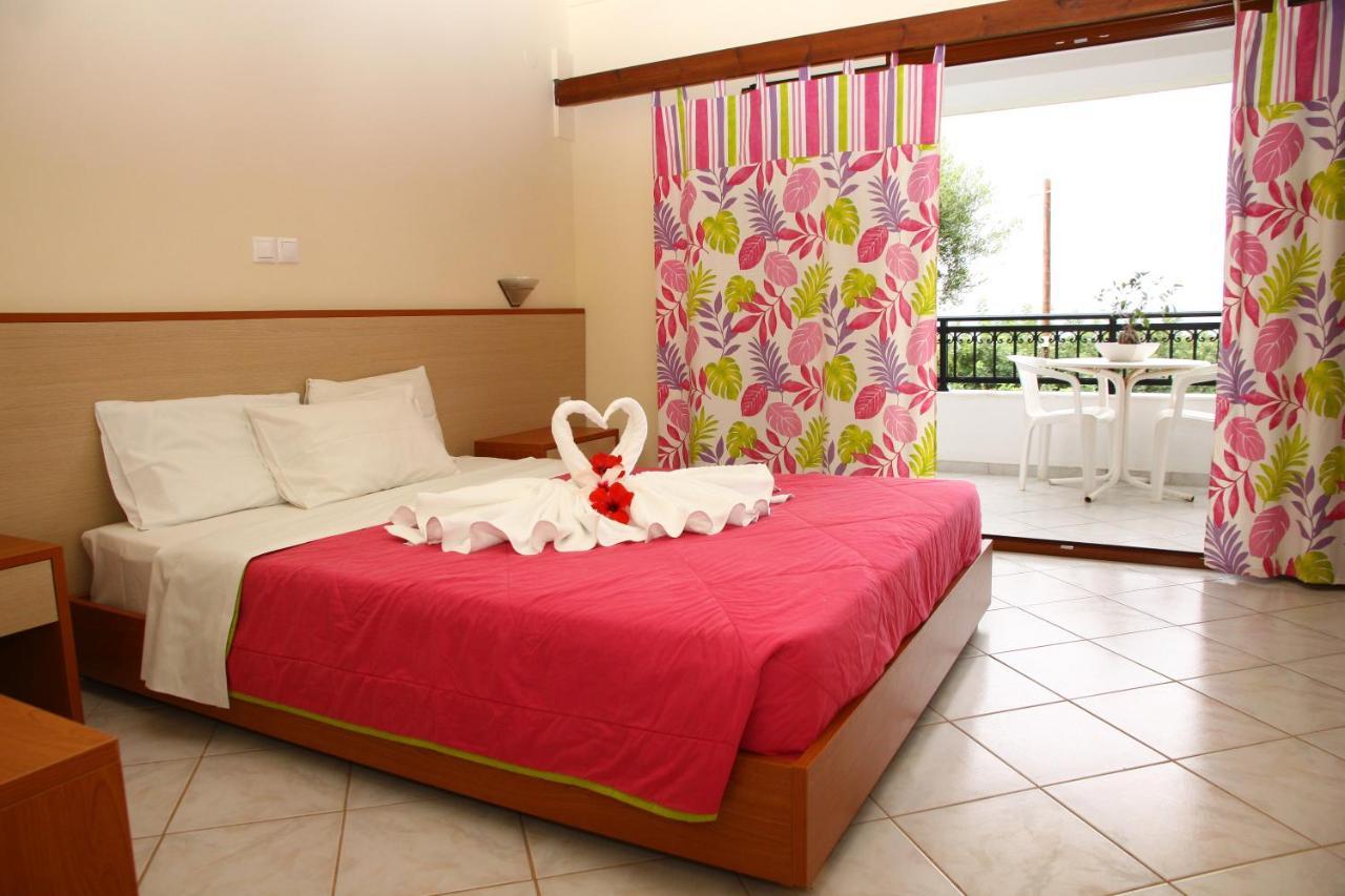 Bella Vista Hotel "By Checkin" Hersonissos  Zewnętrze zdjęcie